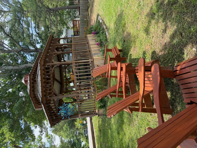 The Overlook lakeside gazebo at Whispering Woods