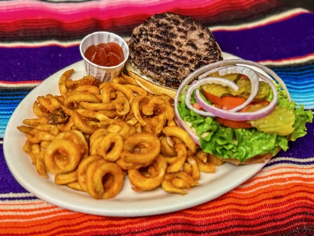 Hamburger & Fries