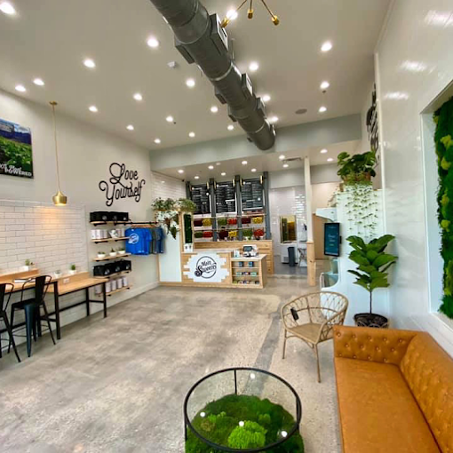 Mandeville interior