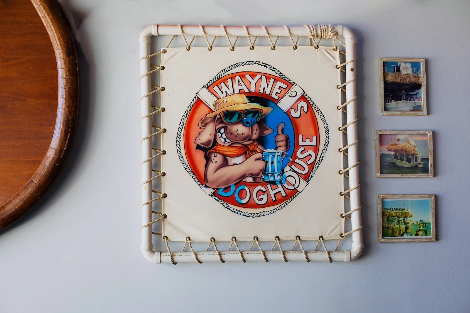 Wayne’s Doghouse sign