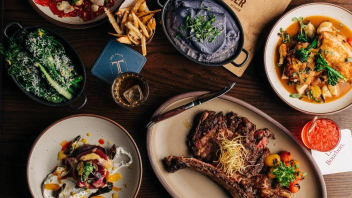 Oak and Ember Steakhouse dining