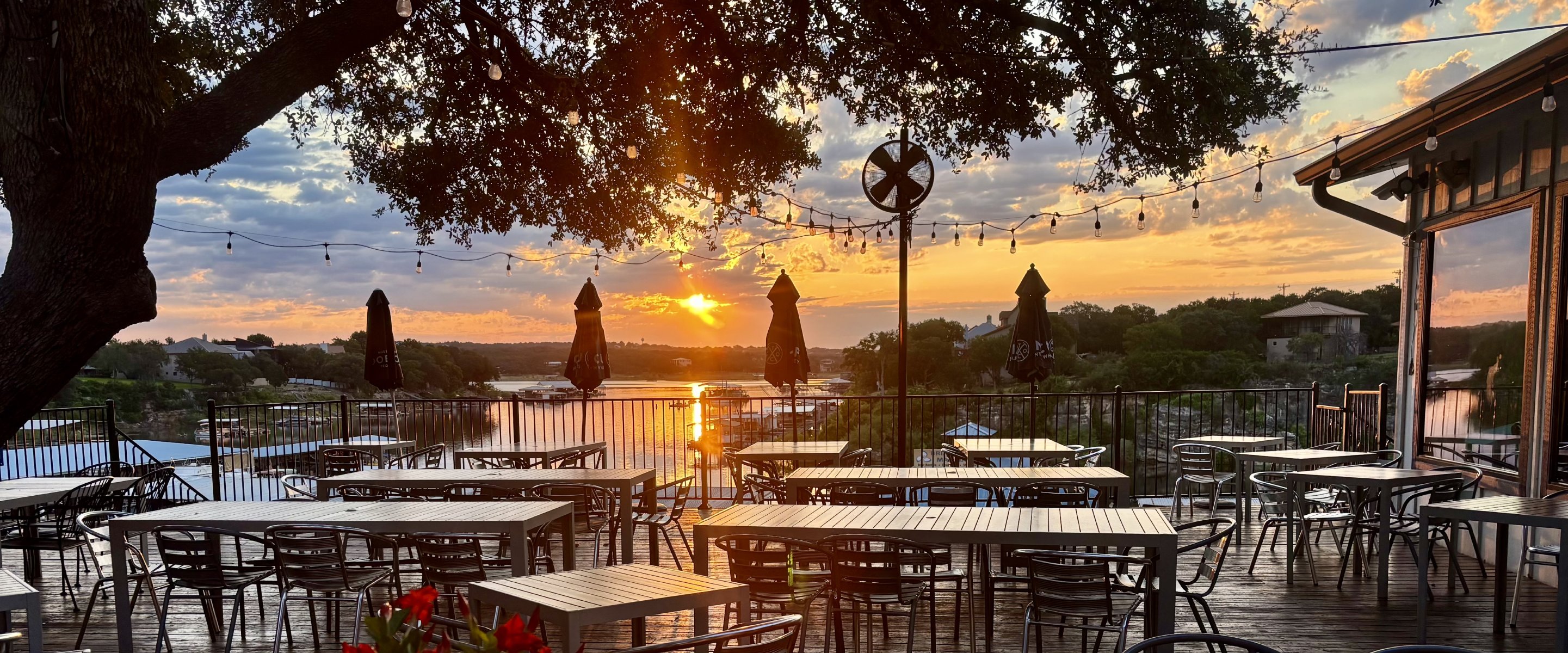 The Lighthouse on the Lake | Menu