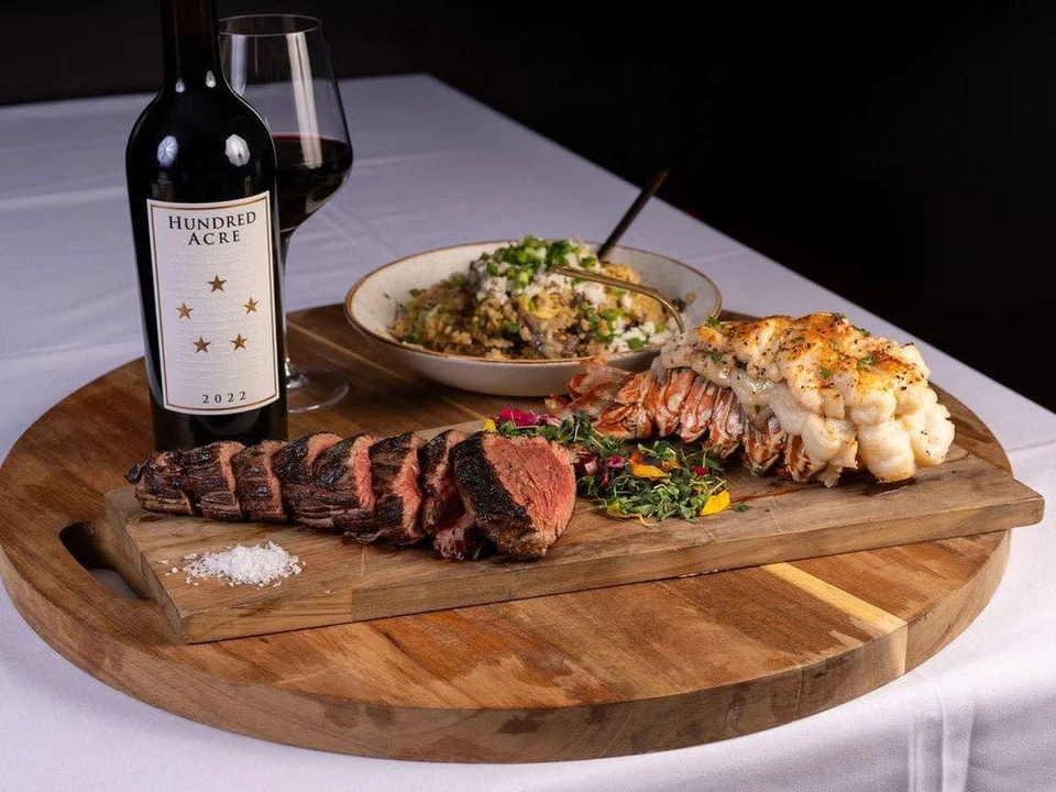 Oak and Ember Steakhouse photo 4